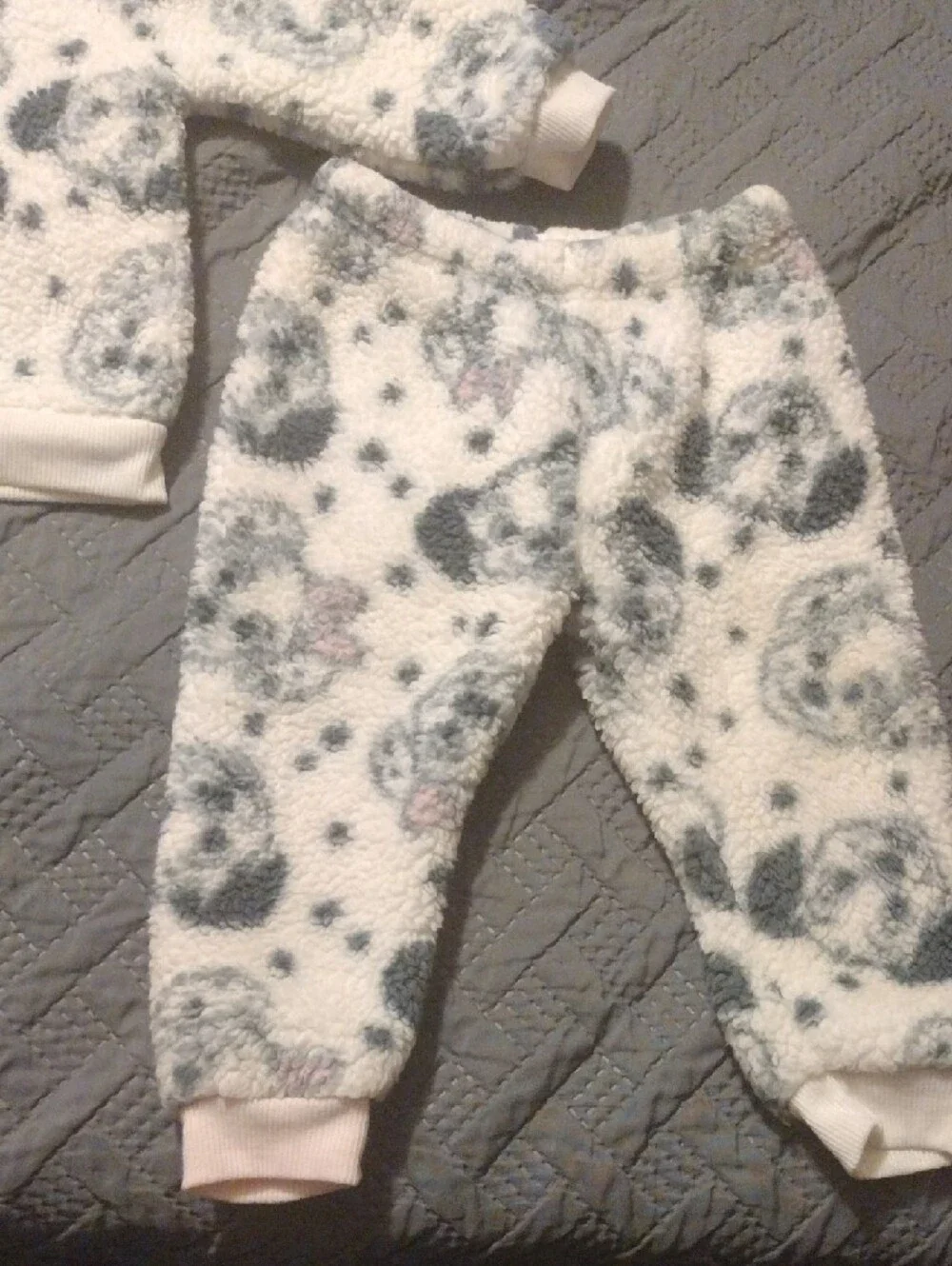 Cozy Cream Sherpa Baby Sweatshirt & Joggers Set with Spot/Dalmatian Dog Print